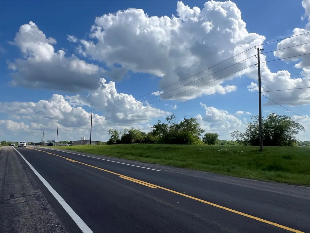 E Loop 301 Sulphur Springs, TX 75482