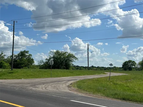 E Loop 301