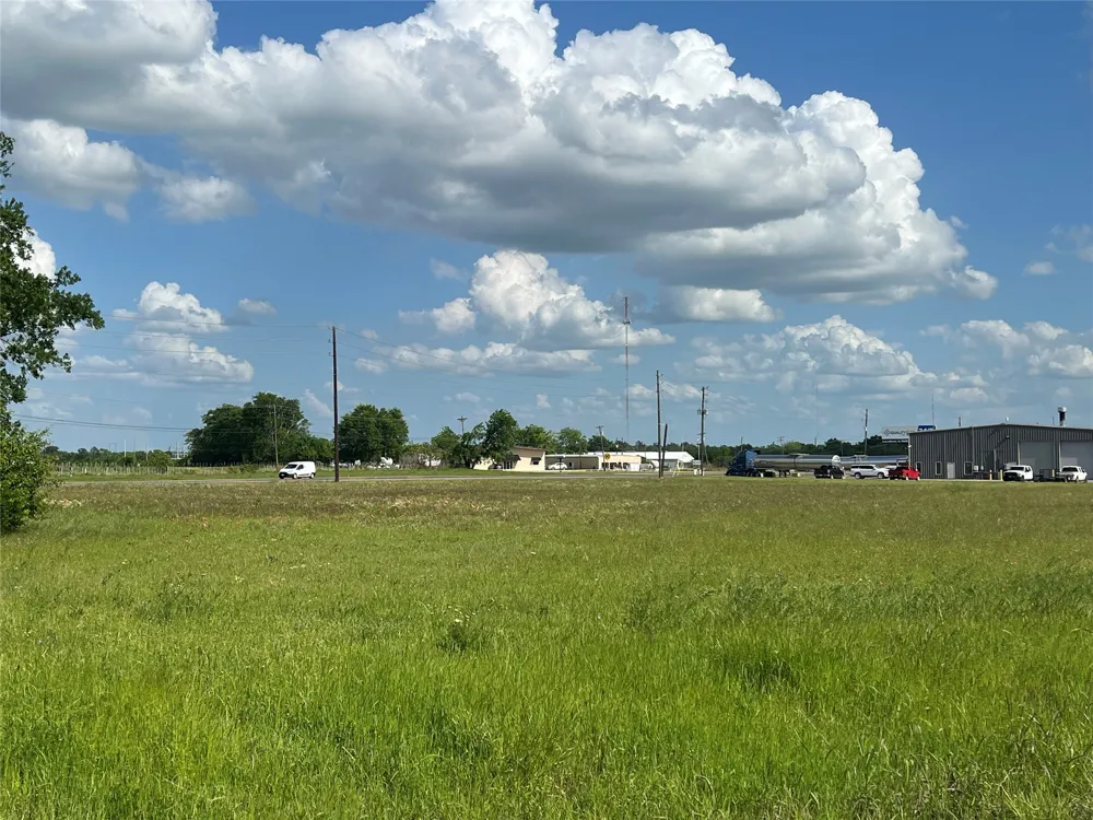 E Loop 301 Sulphur Springs, TX 75482