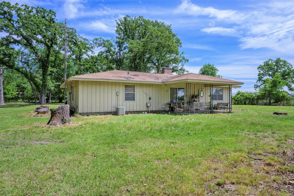 1113 W Will White Road Kemp, TX 75143