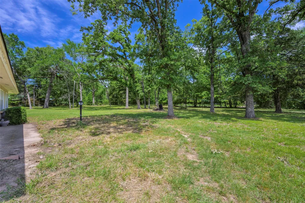 1113 W Will White Road Kemp, TX 75143