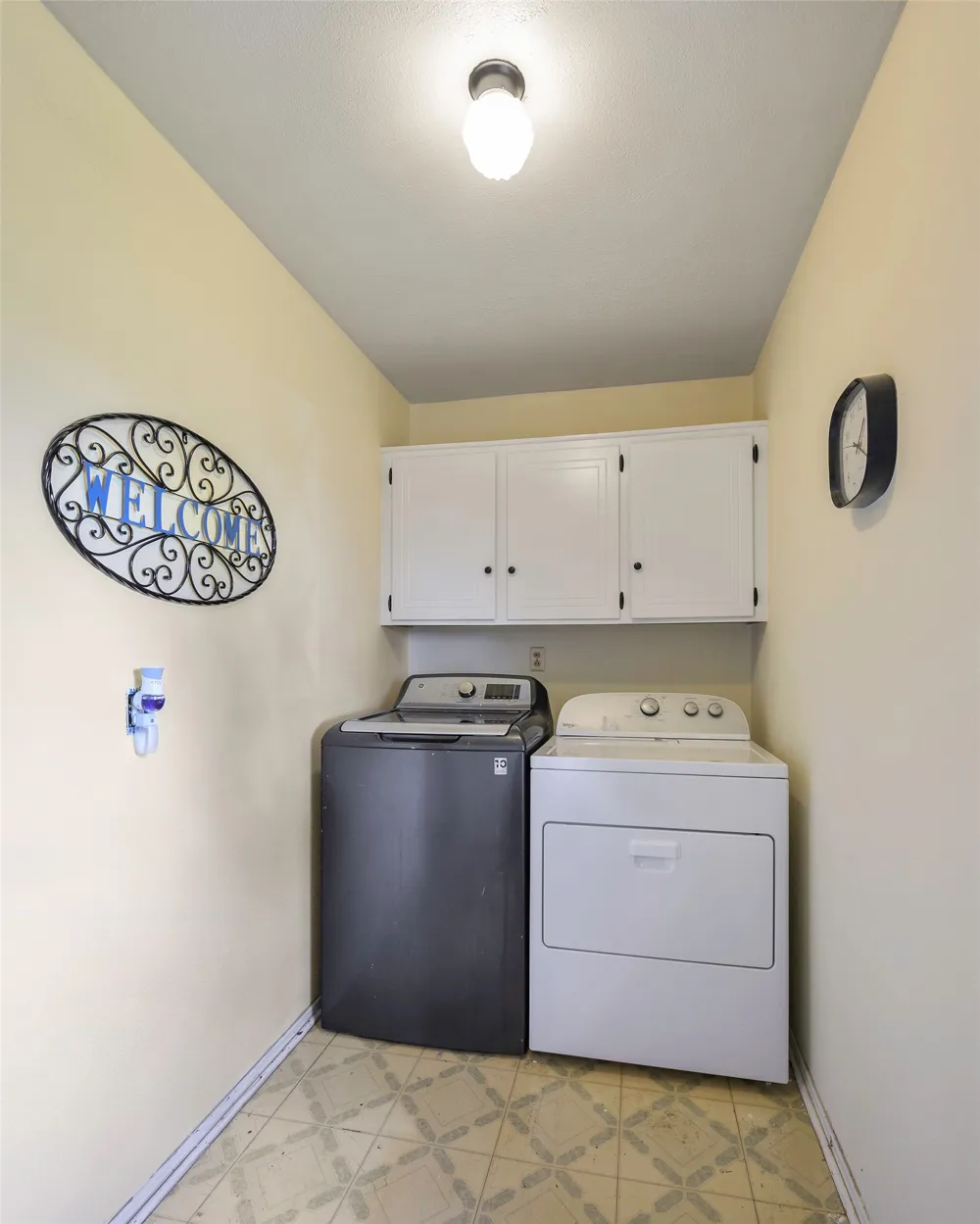 1113 W Will White Road Kemp, TX 75143