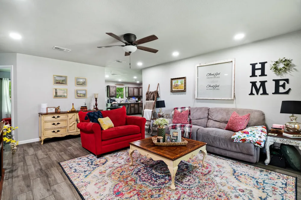 240 Elizabeth Lane Blossom, TX 75416