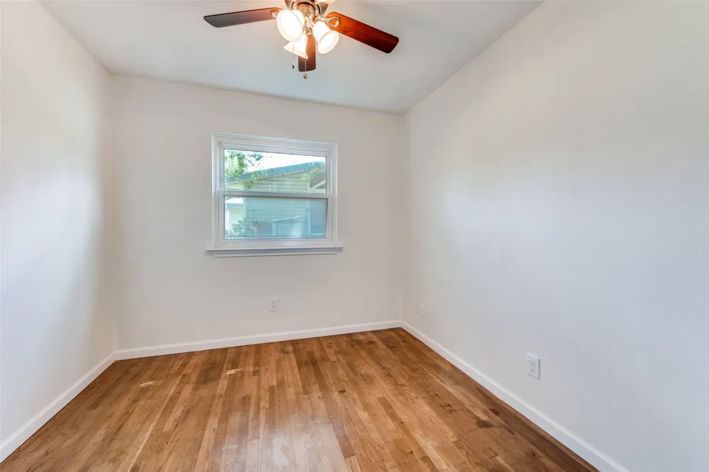 1413 Lackland Street Arlington, TX 76010
