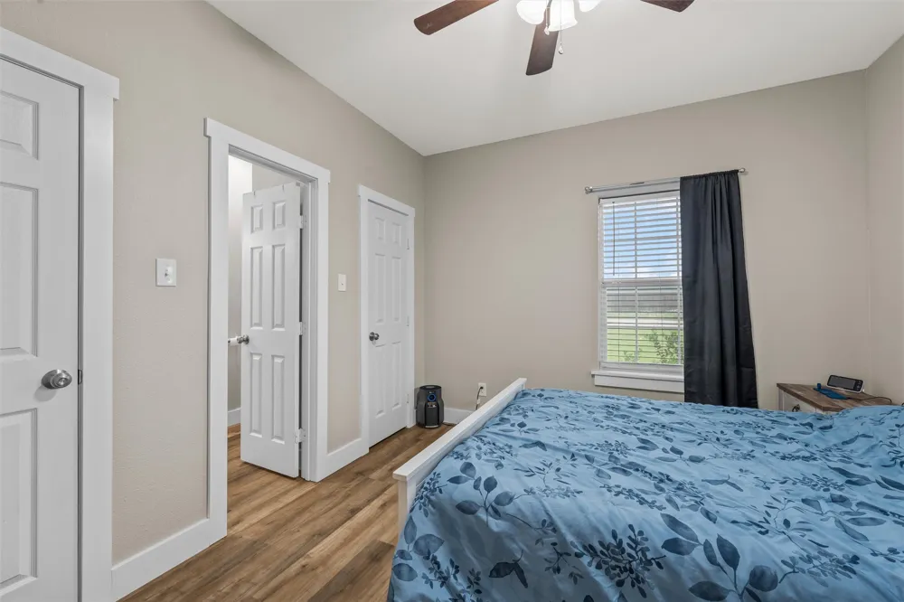 106 Moore Street Itasca, TX 76055