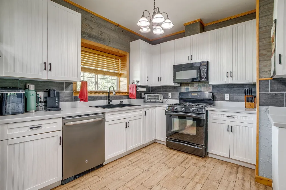 13450 SH 254 Graford, TX 76449