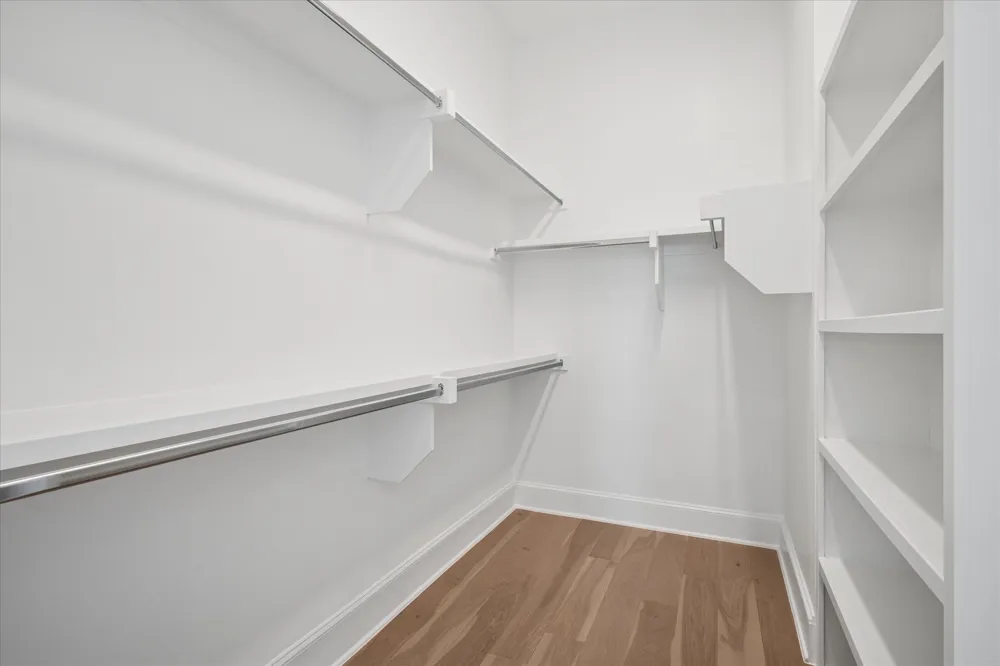 14956 Oak Street Addison, TX 75001