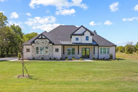 153 Dove Landing