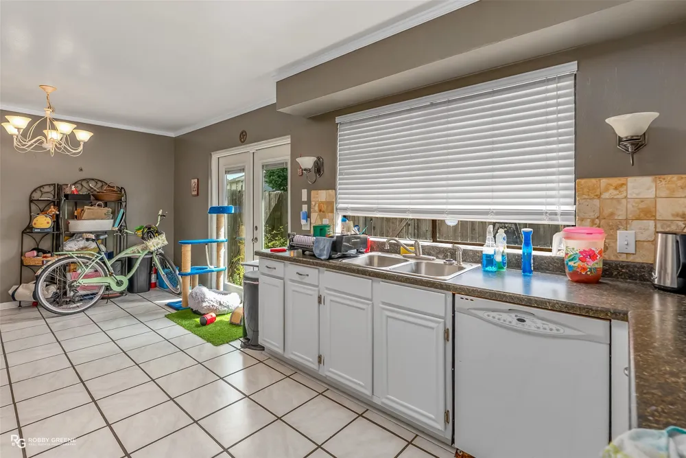 10111 Carlsbad Drive Shreveport, LA 71115