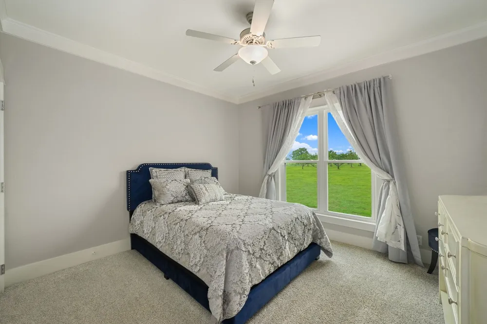 151 Faulkner Road Sunset, TX 76270