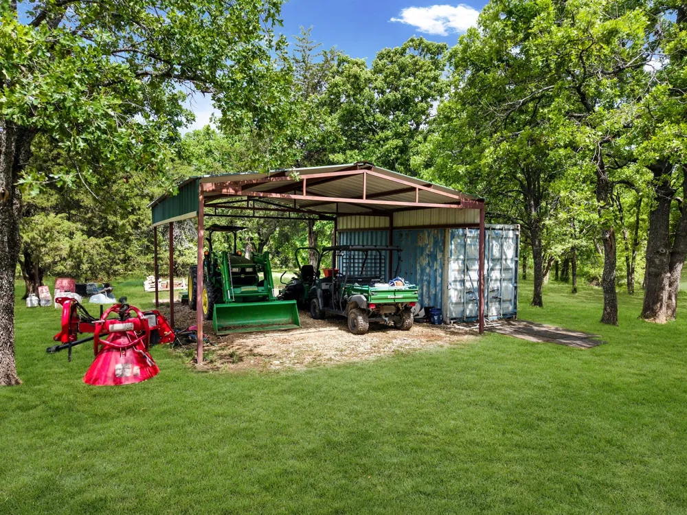 151 Faulkner Road Sunset, TX 76270