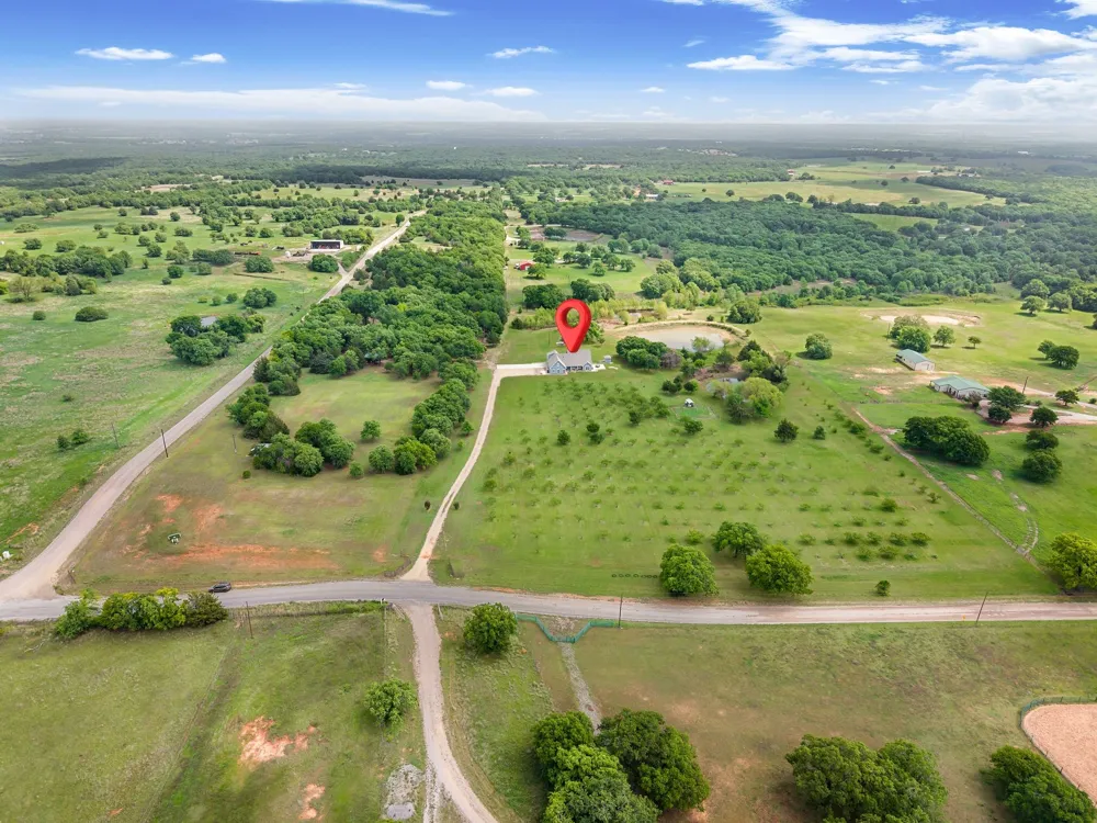 151 Faulkner Road Sunset, TX 76270