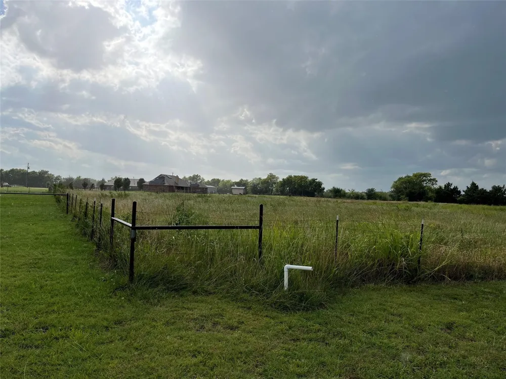 113 Judah Court Trenton, TX 75490
