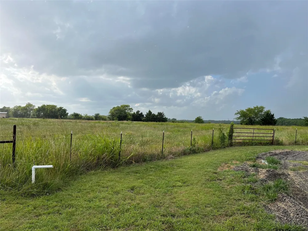 113 Judah Court Trenton, TX 75490