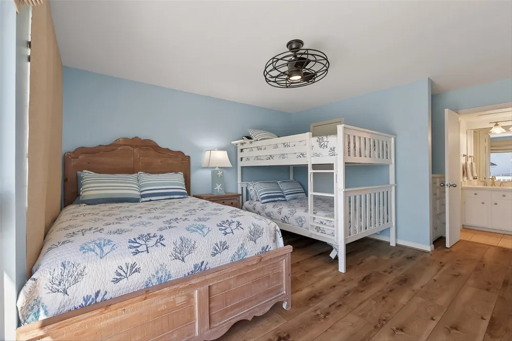 4214 Ghost Crab Lane Galveston, TX 77554