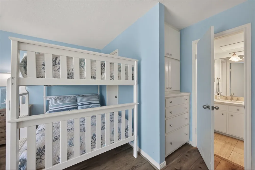 4214 Ghost Crab Lane Galveston, TX 77554