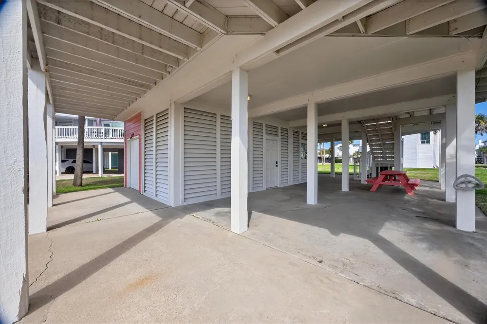 4214 Ghost Crab Lane Galveston, TX 77554
