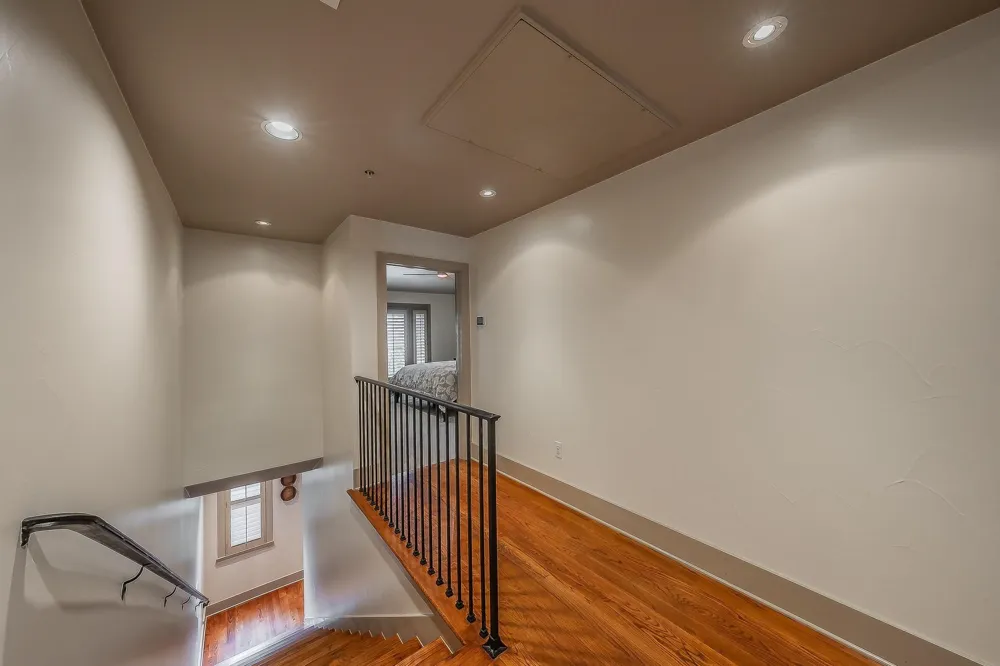 6350 Oriole Drive Dallas, TX 75209