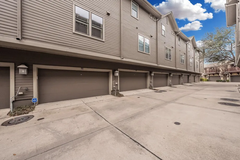 6350 Oriole Drive Dallas, TX 75209