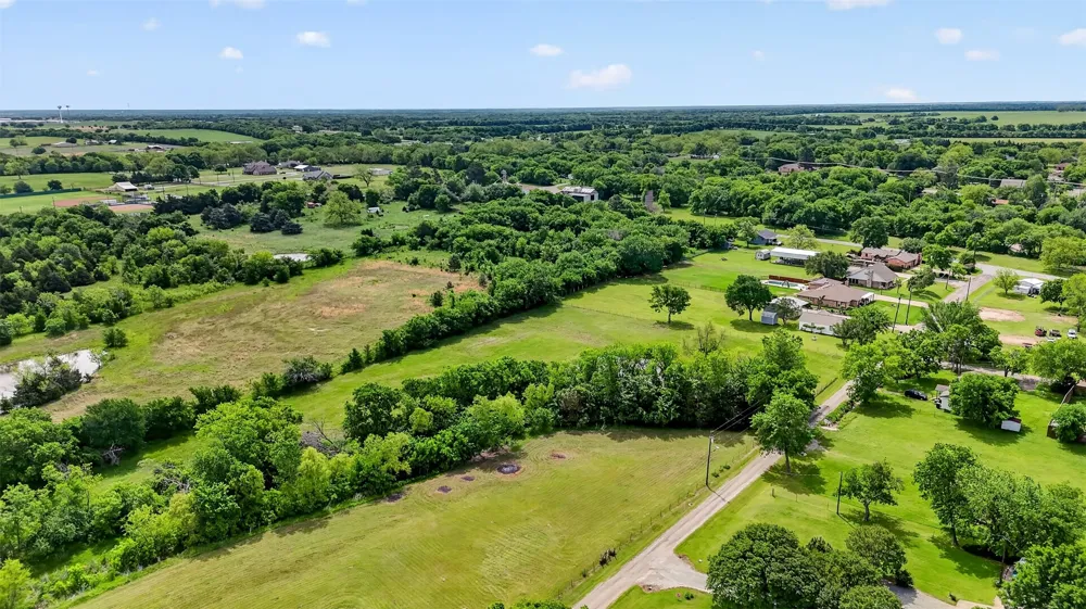 Pecan Street Ector, TX 75439