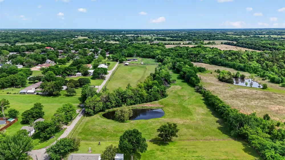 Pecan Street Ector, TX 75439