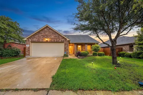 4004 Red Rock Drive