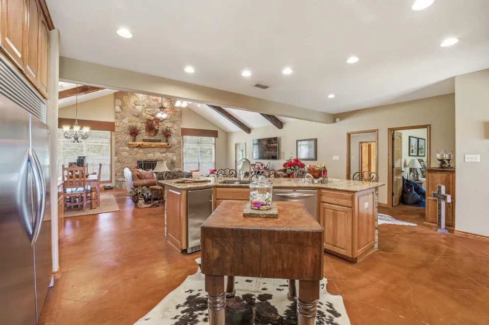 2548 Fm 1496 Dublin, TX 76446
