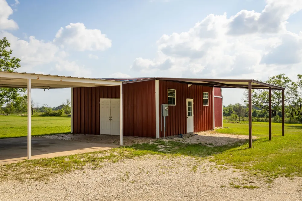 503 Oak Knoll Lane Elm Mott, TX 76640