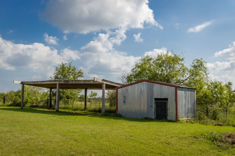 503 Oak Knoll Lane Elm Mott, TX 76640