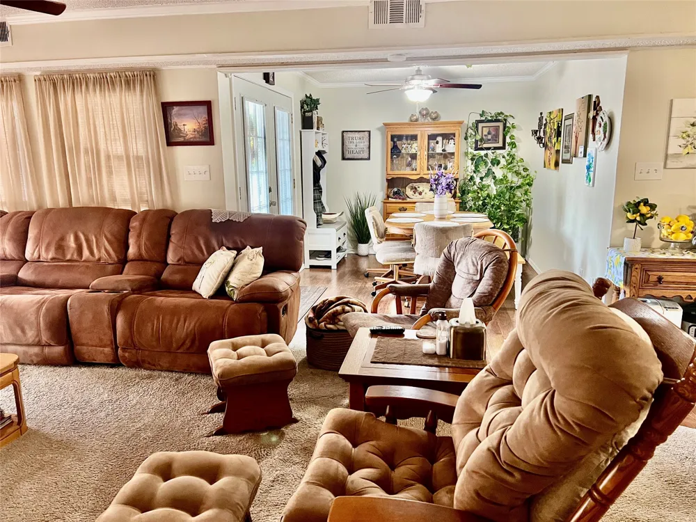 309 Broken Arrow Comanche, TX 76442