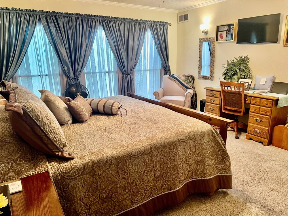 309 Broken Arrow Comanche, TX 76442