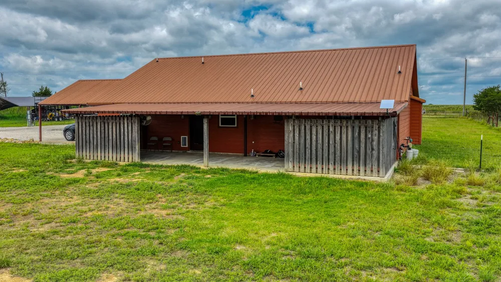 5500 County Road 302 Grandview, TX 76050