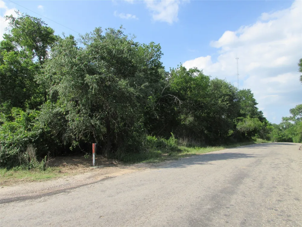 CR 106 Marlin, TX 76661