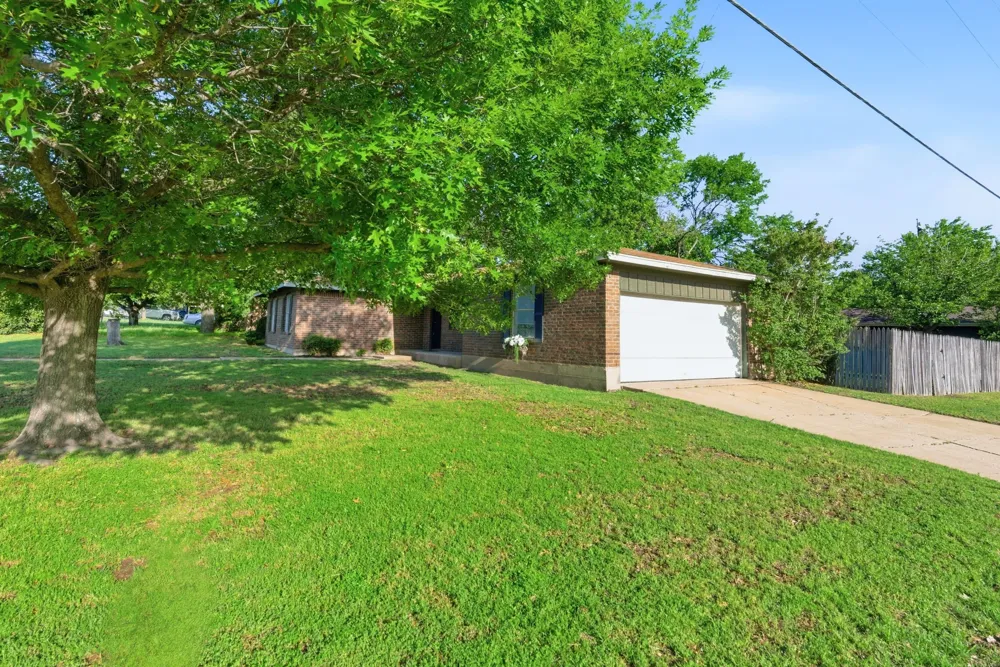 1400 Royal Lane Cisco, TX 76437