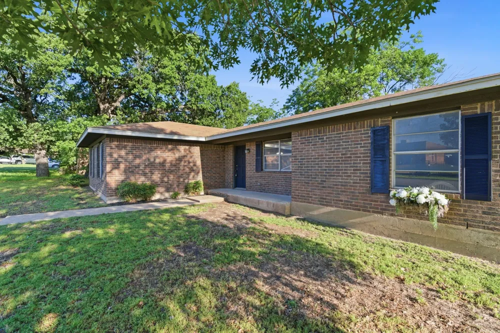 1400 Royal Lane Cisco, TX 76437