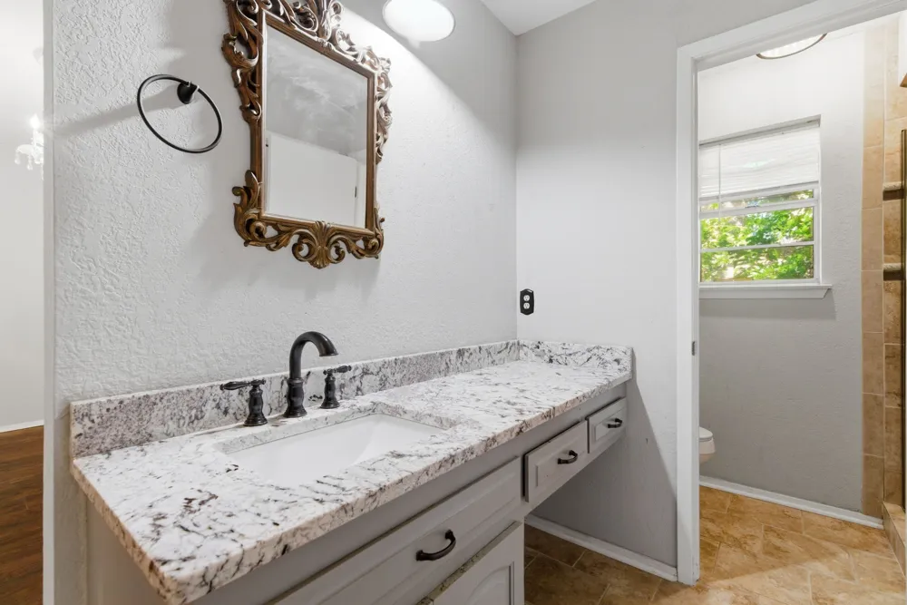1400 Royal Lane Cisco, TX 76437