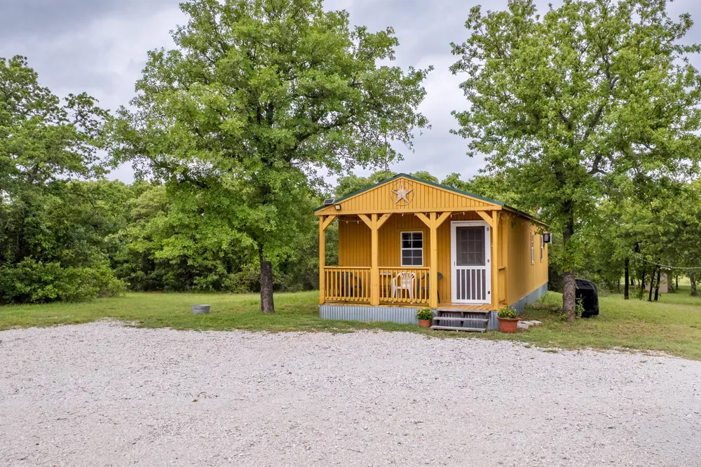 7215 Highway 569 Cisco, TX 76437