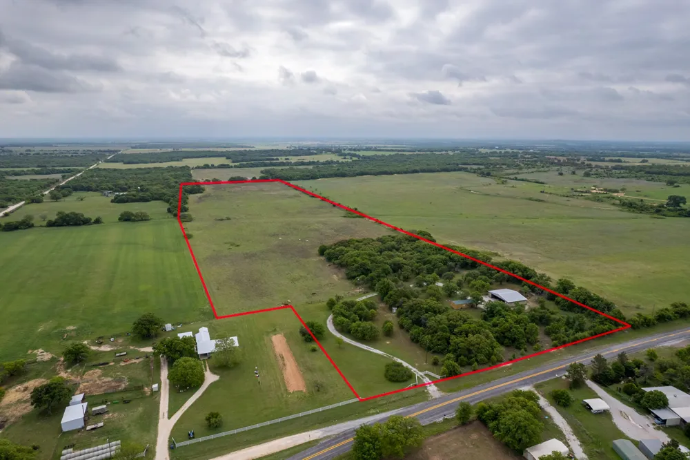 7215 Highway 569 Cisco, TX 76437