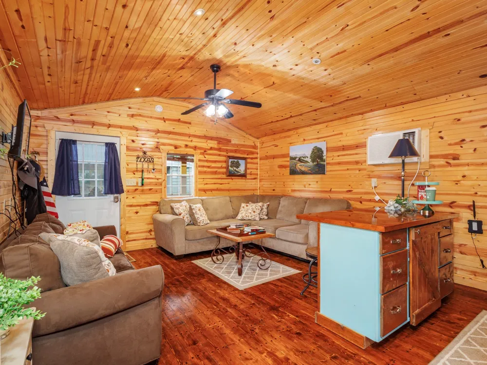 7215 Highway 569 Cisco, TX 76437