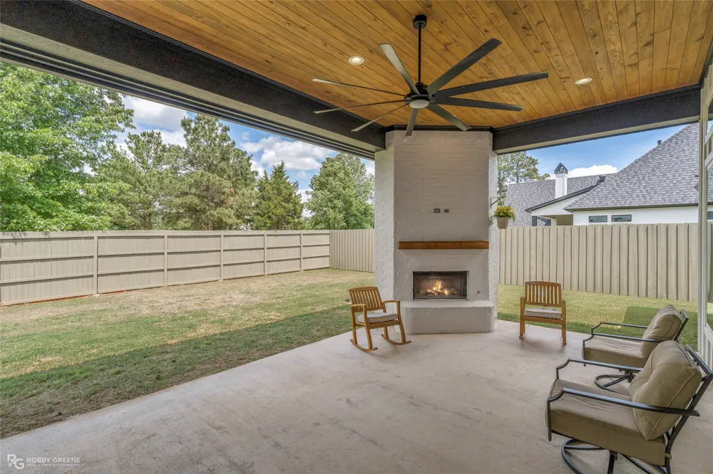 1024 Horizon Hill Drive Shreveport, LA 71106