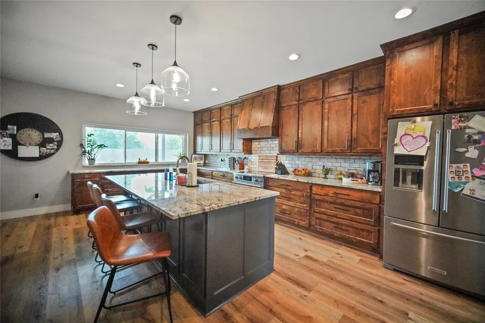 1201 Synterra Estates Loop Jacksboro, TX 76458