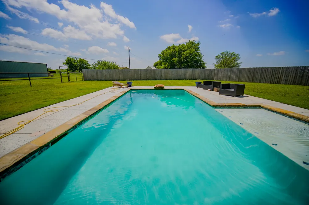1201 Synterra Estates Loop Jacksboro, TX 76458