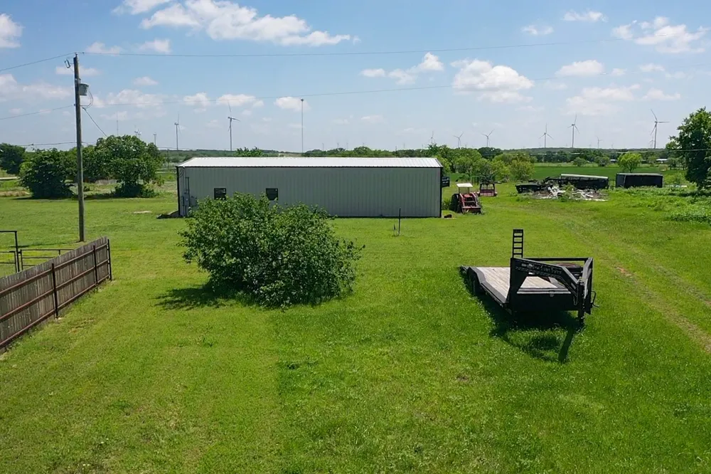1201 Synterra Estates Loop Jacksboro, TX 76458
