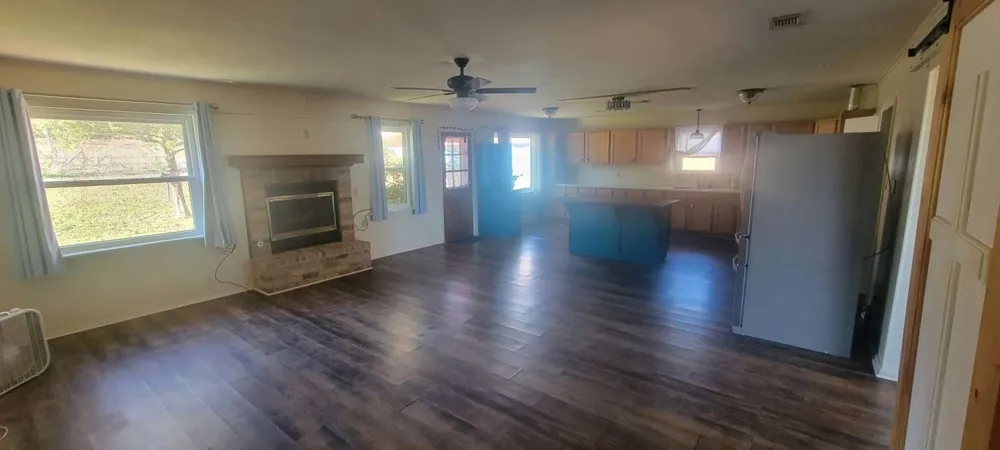 8234 Haphazard Road Mooringsport, LA 71060
