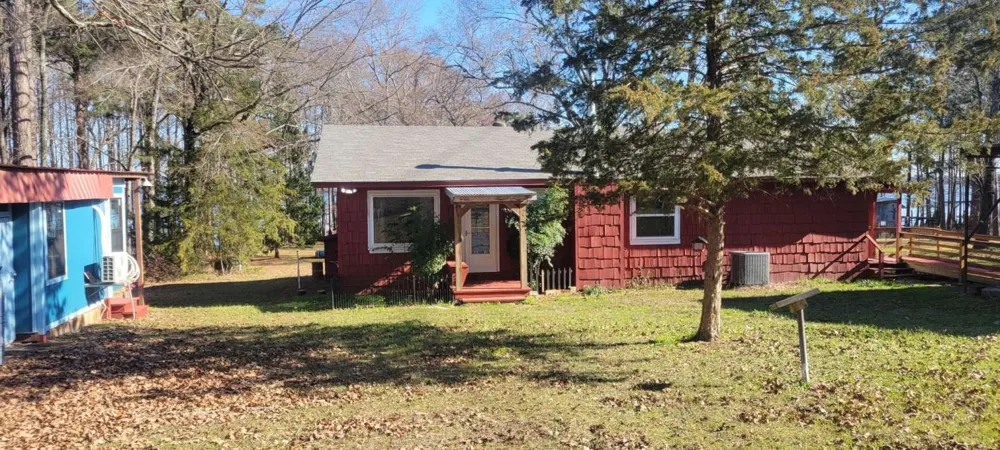 8234 Haphazard Road Mooringsport, LA 71060