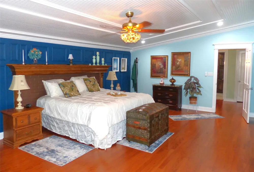 1408 S China Brady, TX 76825