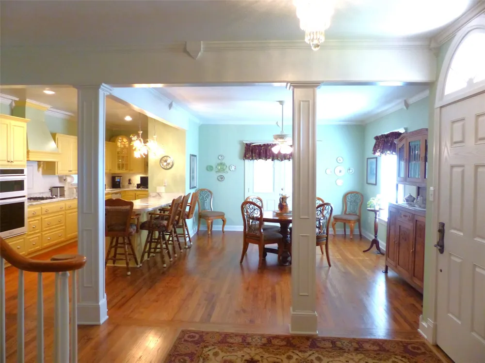 1408 S China Brady, TX 76825