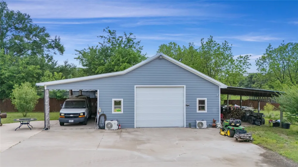 965 Farm Road 900 Saltillo, TX 75478