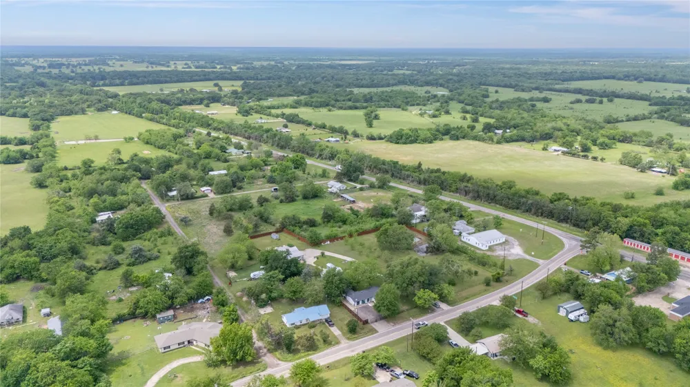 965 Farm Road 900 Saltillo, TX 75478