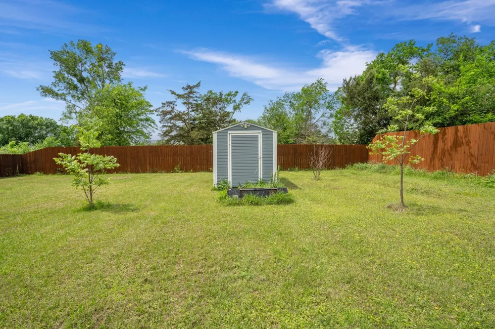 965 Farm Road 900 Saltillo, TX 75478